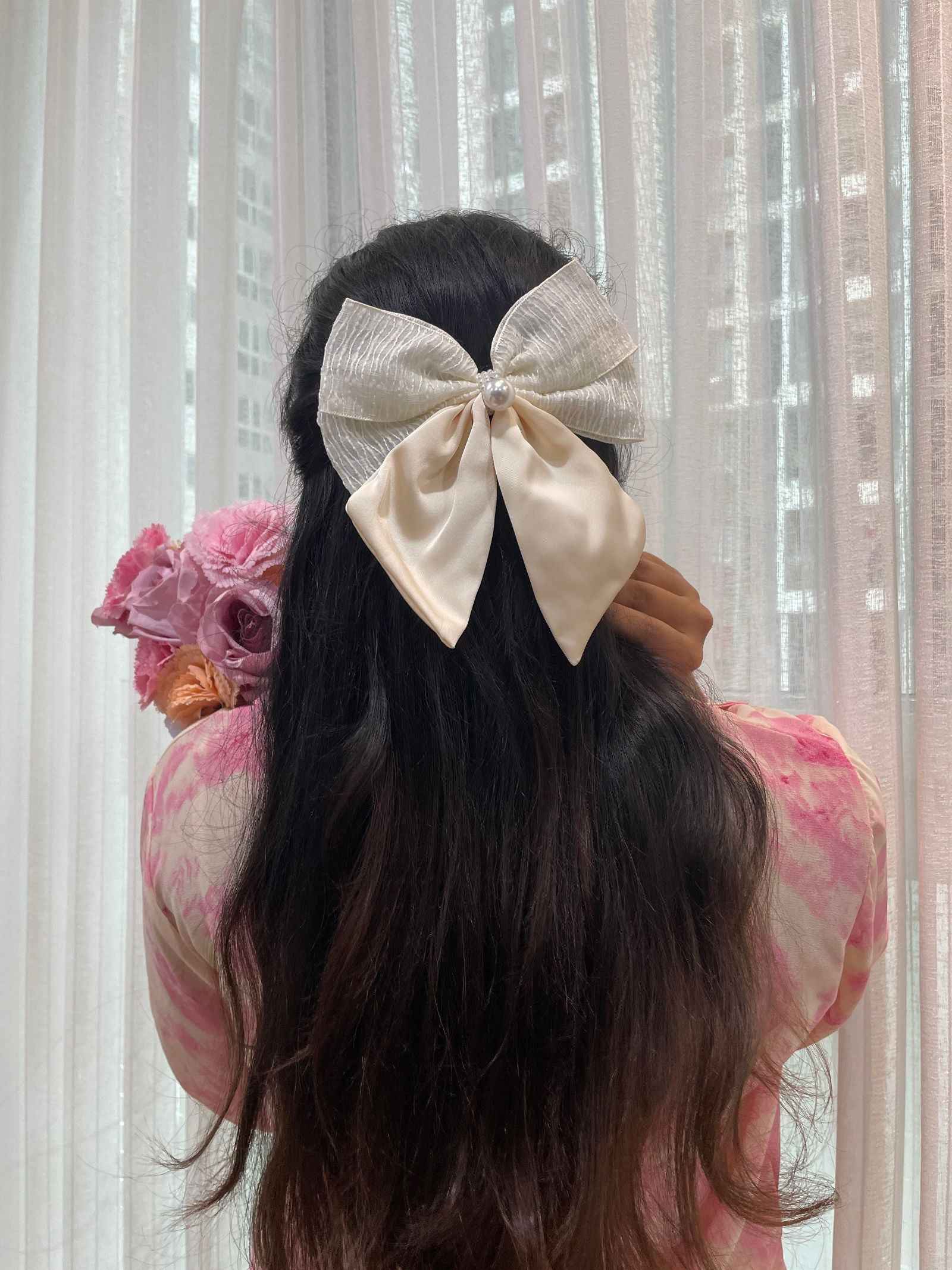 Miragge Charlotte Bow ~ Cream – Hair Accessory