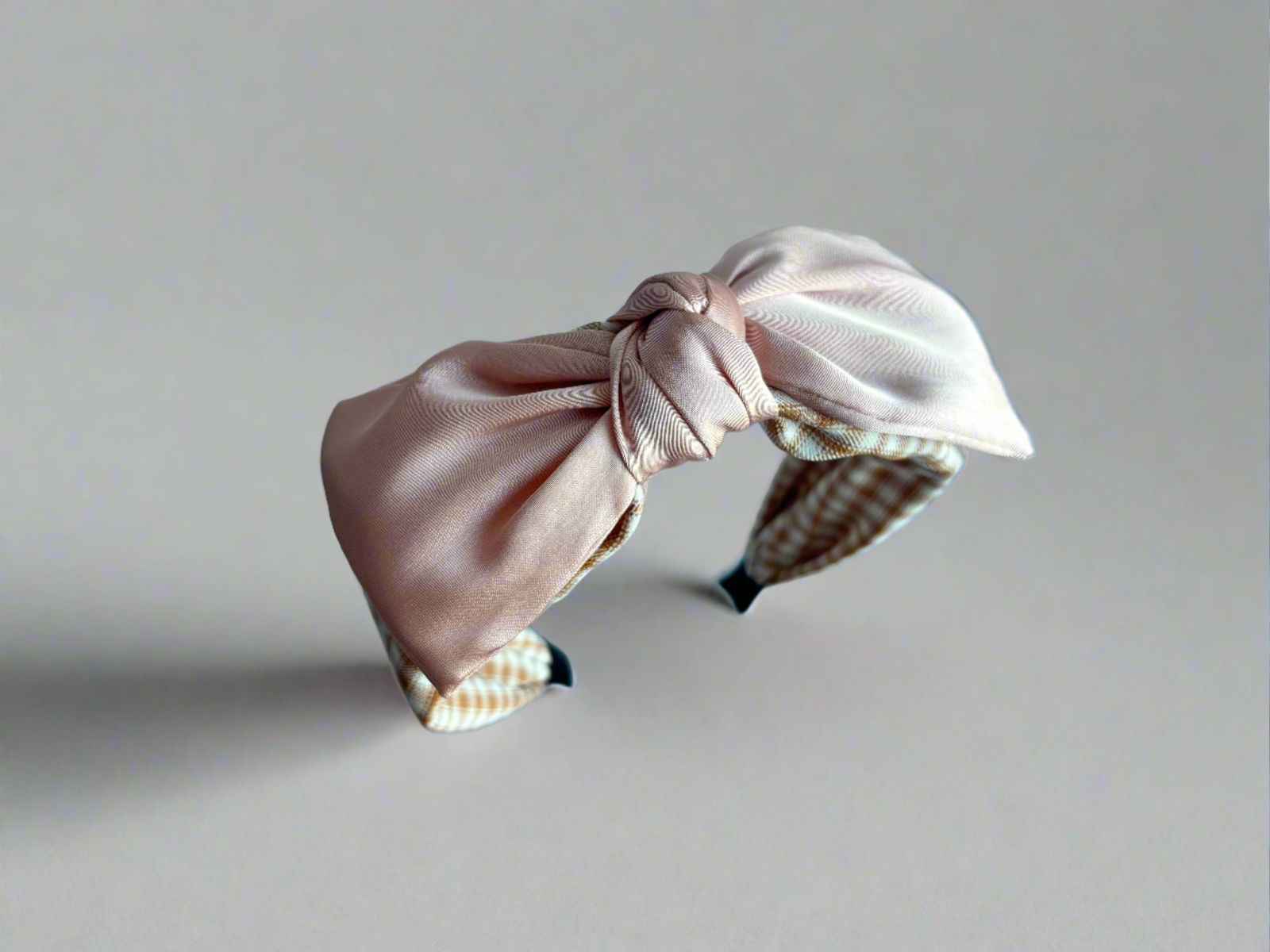 Miragge Peach Bow Knot Hairband – Hair Accessory