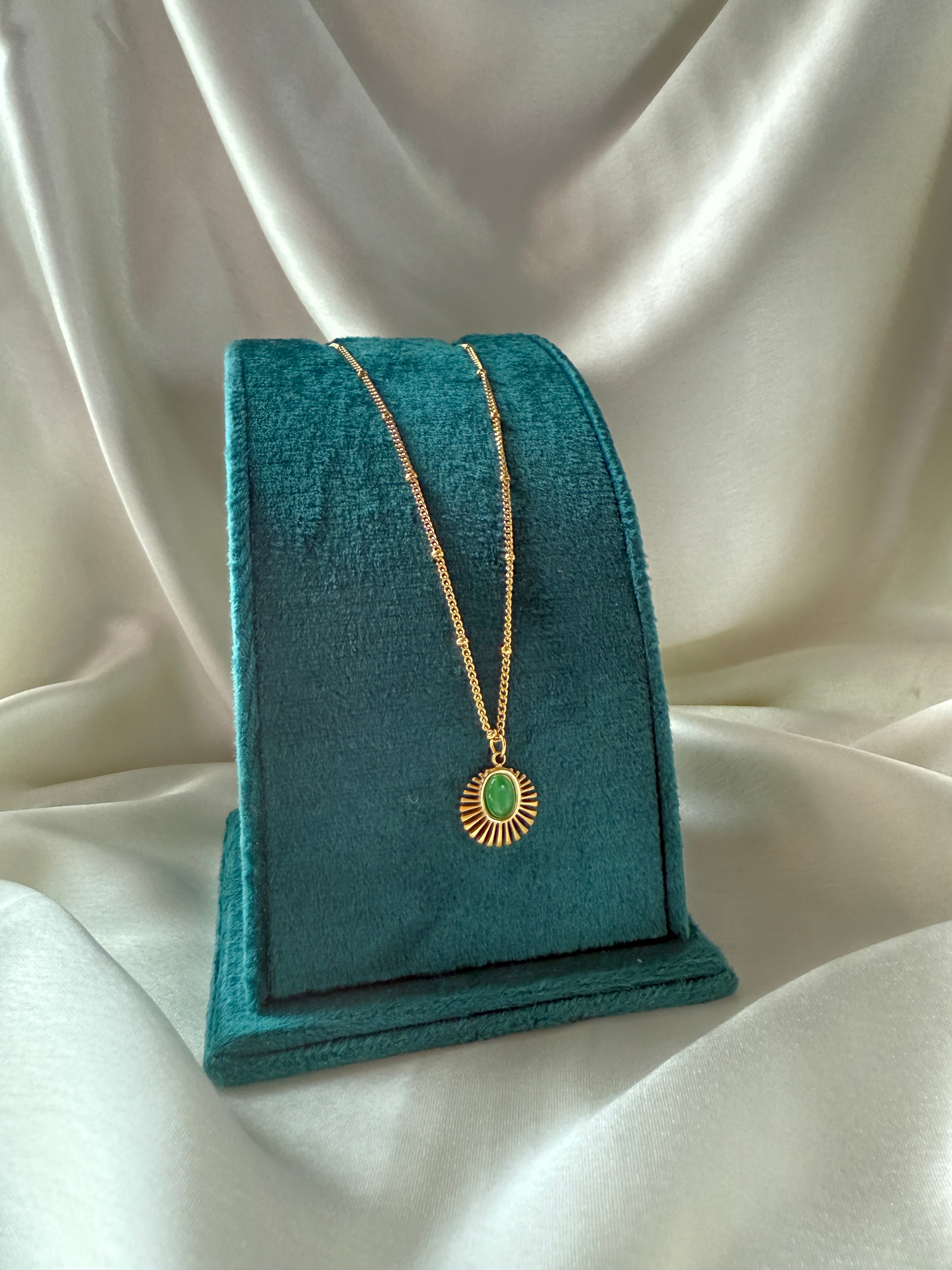 Stone Rays Neckchain
