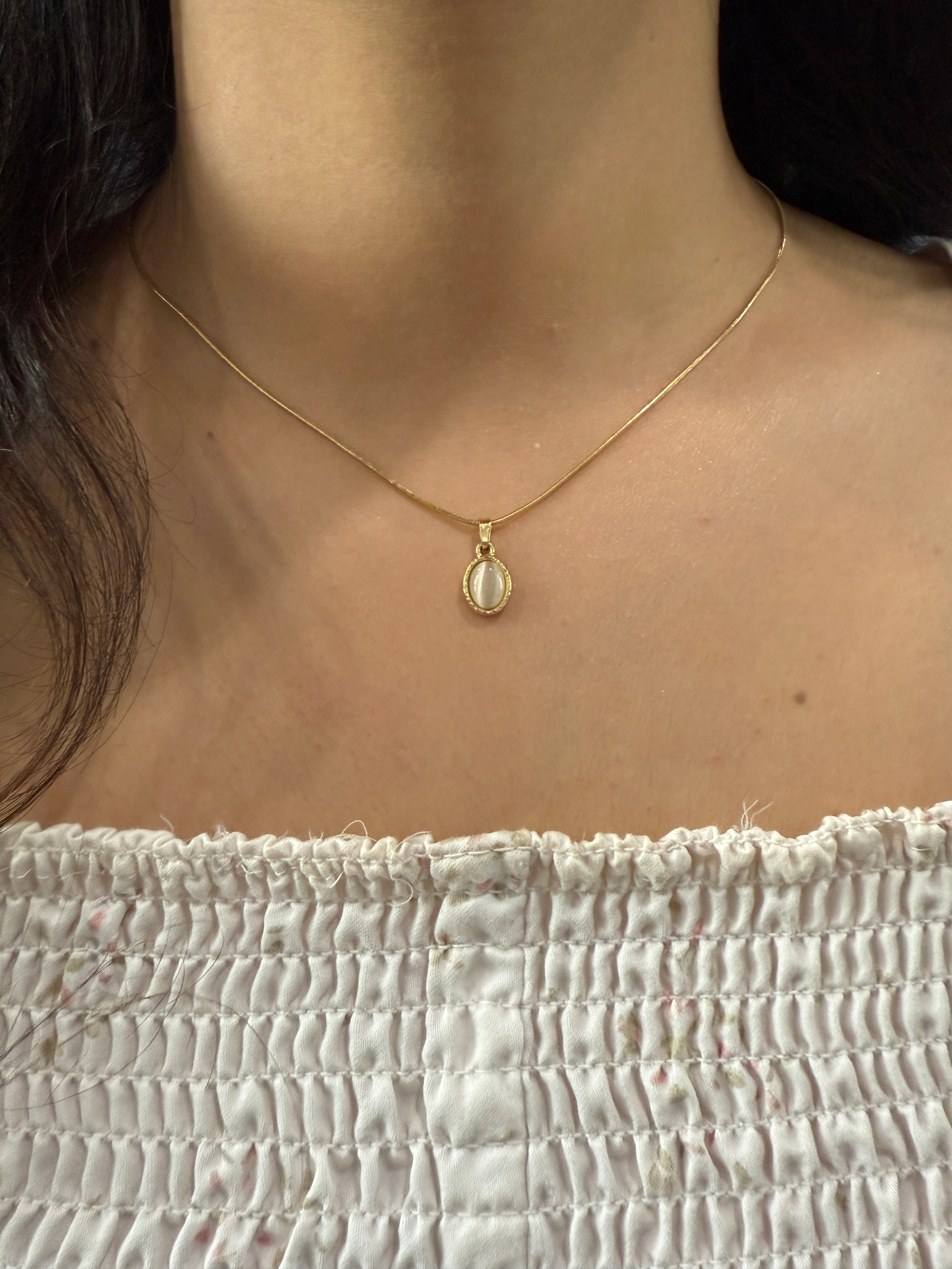 Opal Neckchain