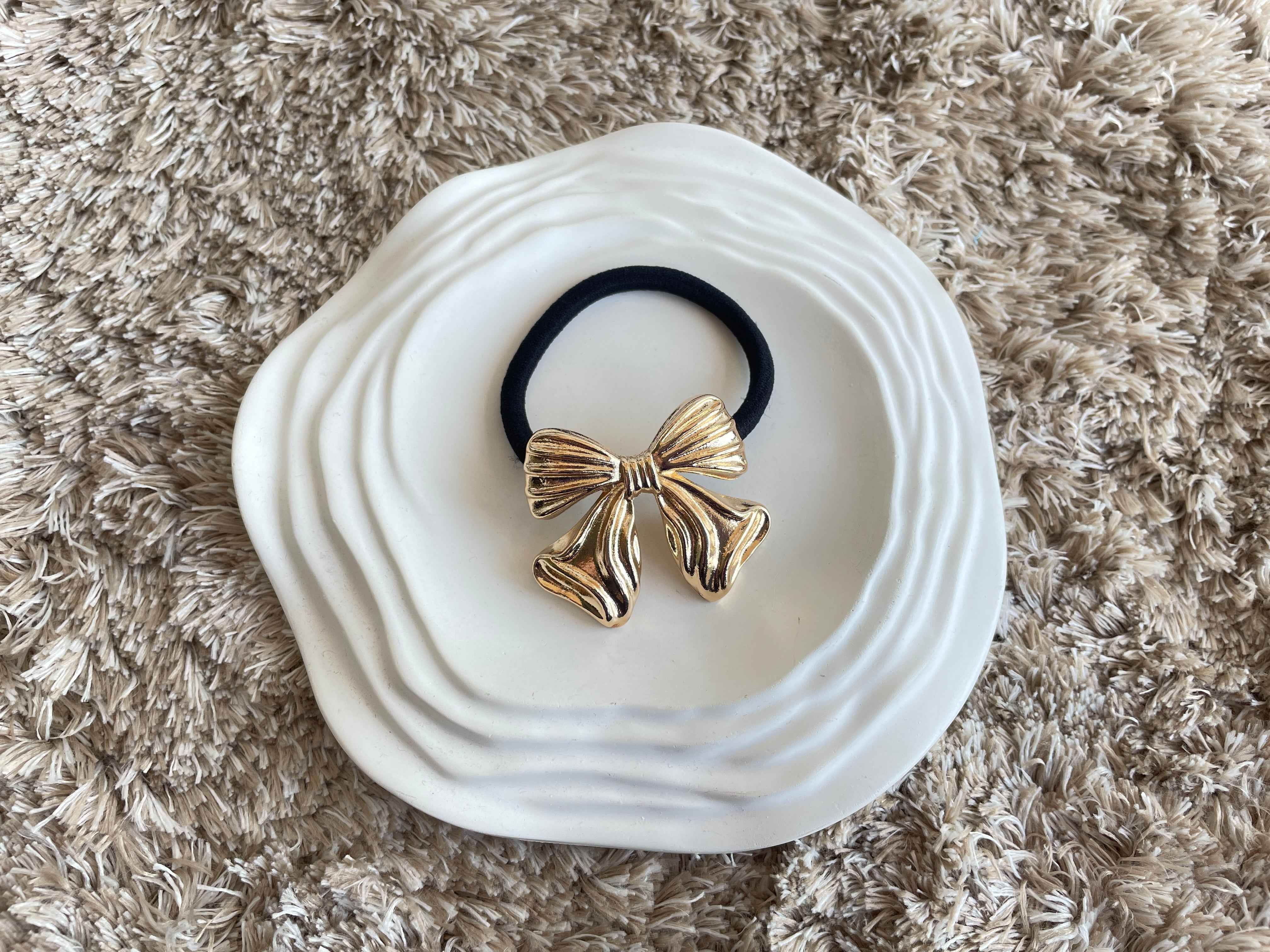 Miragge Bow Hair Cuff - Gold – Hair Accessory