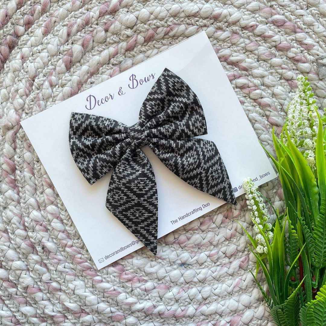 Miragge Aesthetic Aztec Fabtale Bow – Hair Accessory