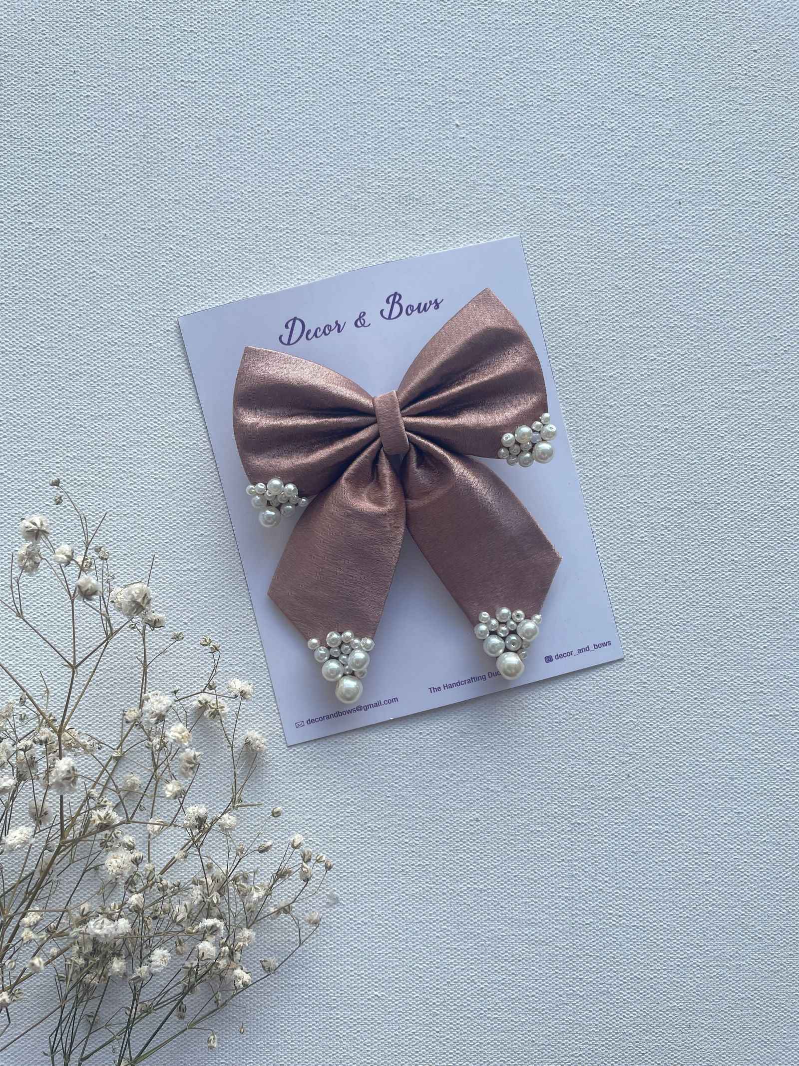 Miragge Biscotti Pearl Bow – Hair Accessory