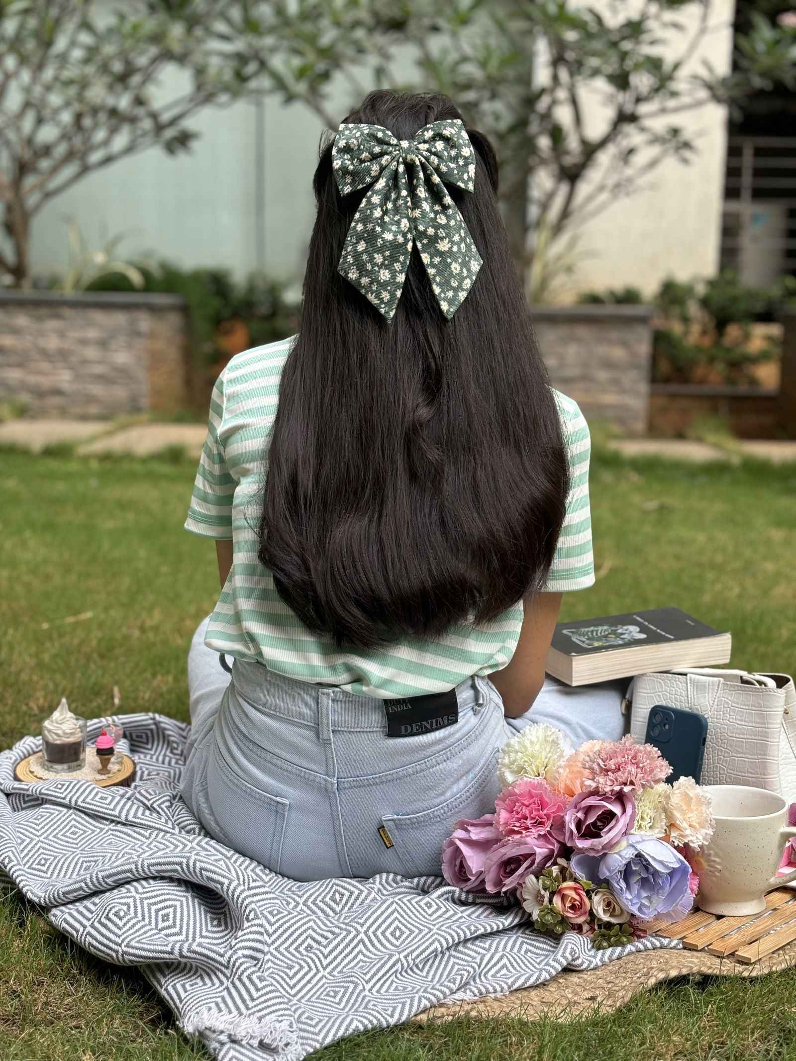 Miragge Daisy Bubble Bow – Hair Accessory