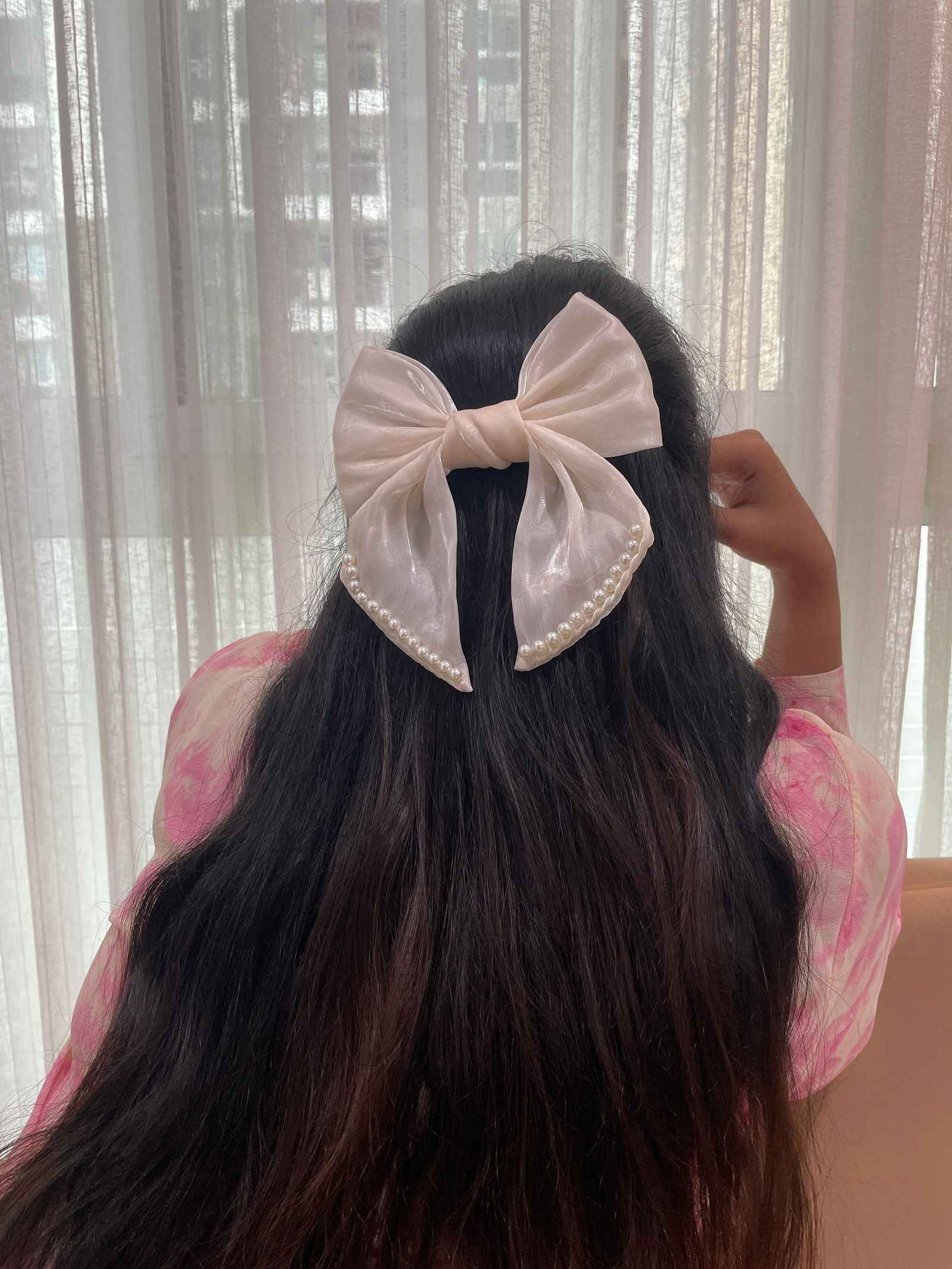 Miragge Elara Bow ~ Cream – Hair Accessory