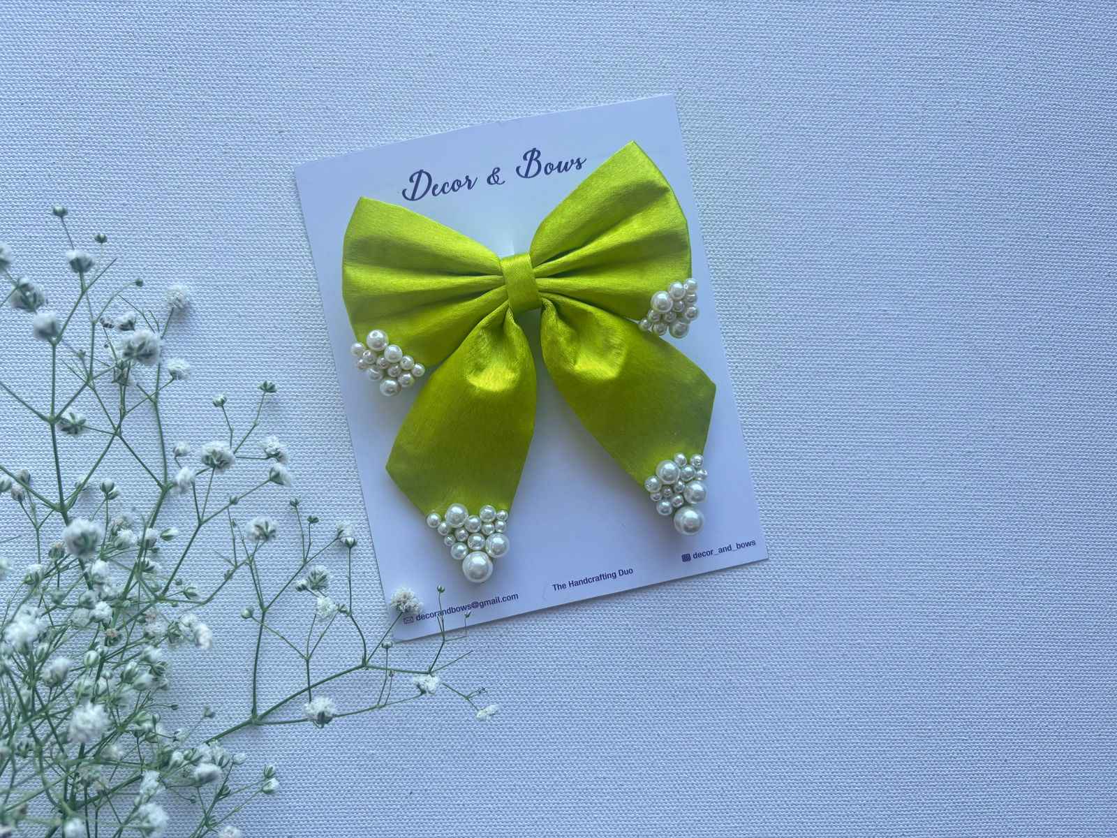 Miragge Neon Green Pearl Bow – Hair Accessory