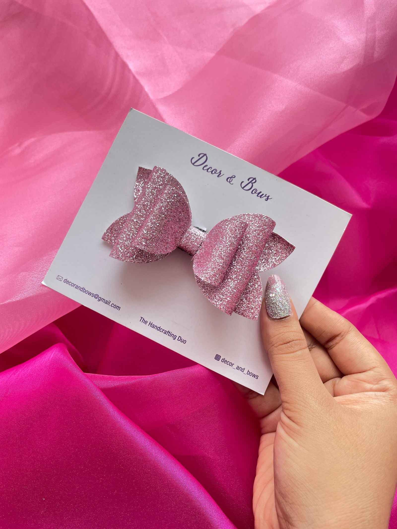 Miragge Pressed Light Pink Glitter Bow – Hair Accessory