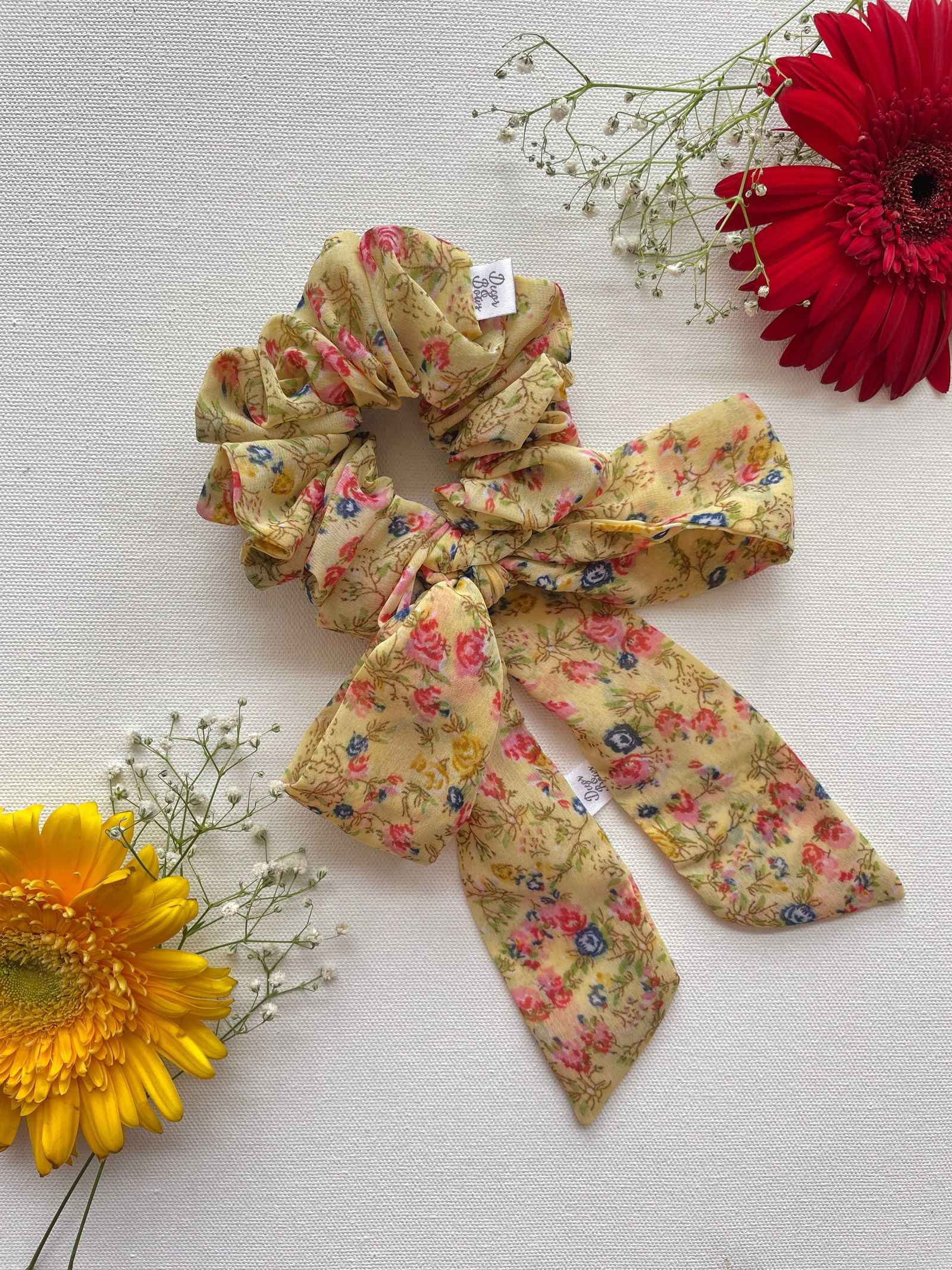 Miragge Sunrise - Bow Knot Scrunchie – Hair Accessory